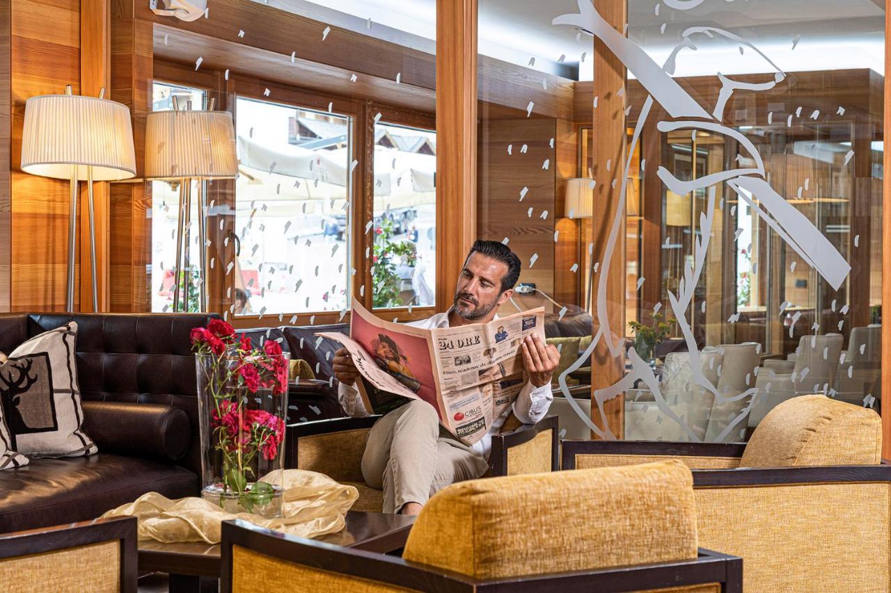 Majestic Hotel Madonna di Campiglio Exterior photo