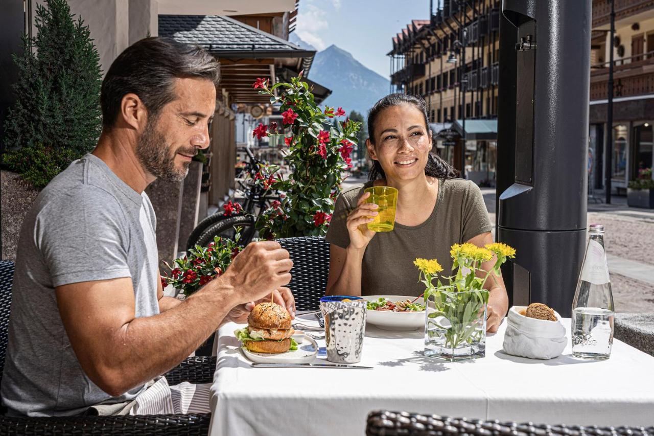 Majestic Hotel Madonna di Campiglio Exterior photo