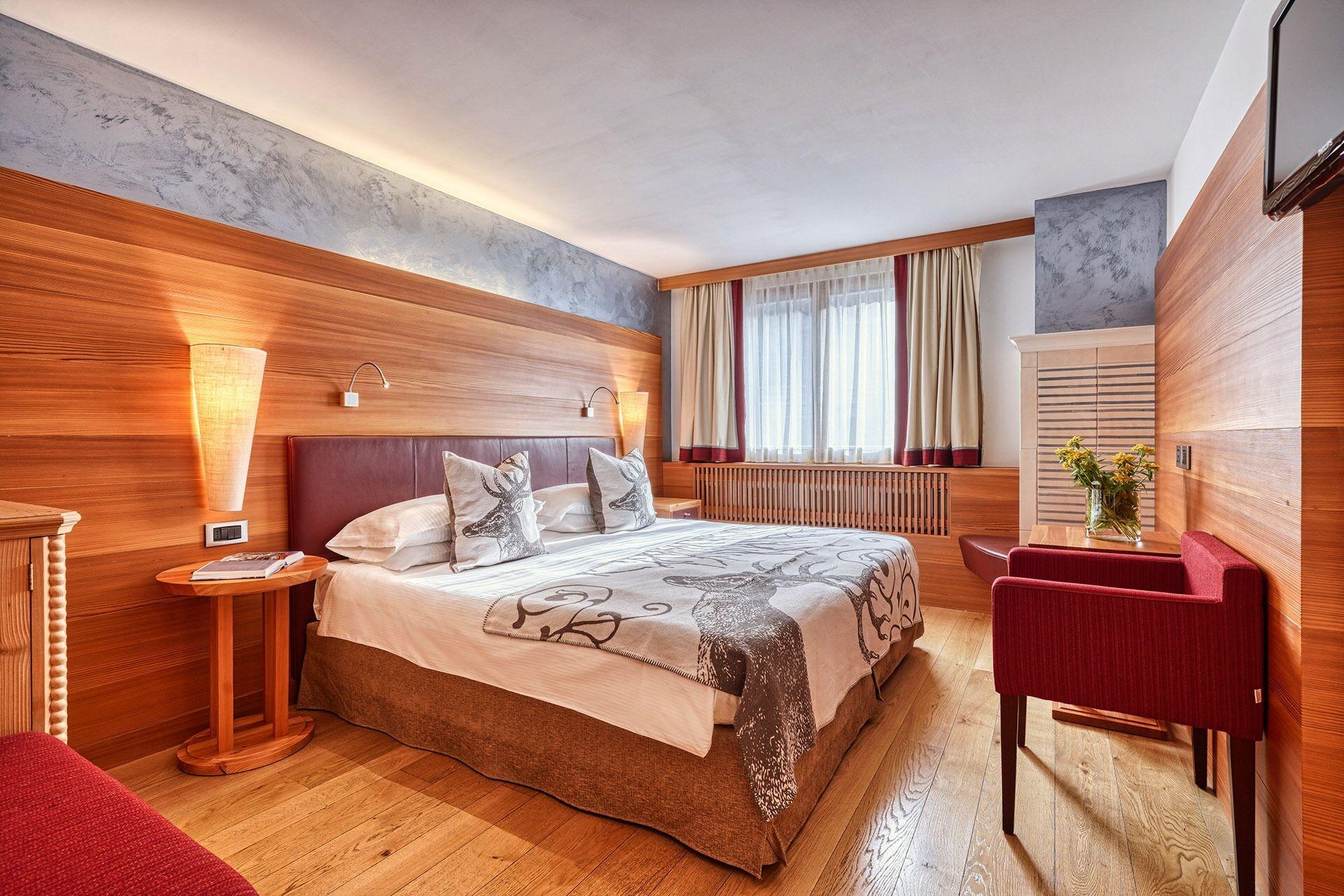 Majestic Hotel Madonna di Campiglio Exterior photo