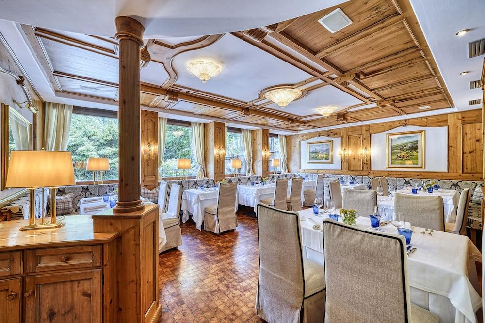 Majestic Hotel Madonna di Campiglio Exterior photo