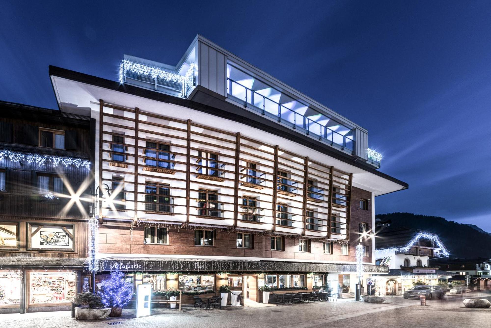Majestic Hotel Madonna di Campiglio Exterior photo
